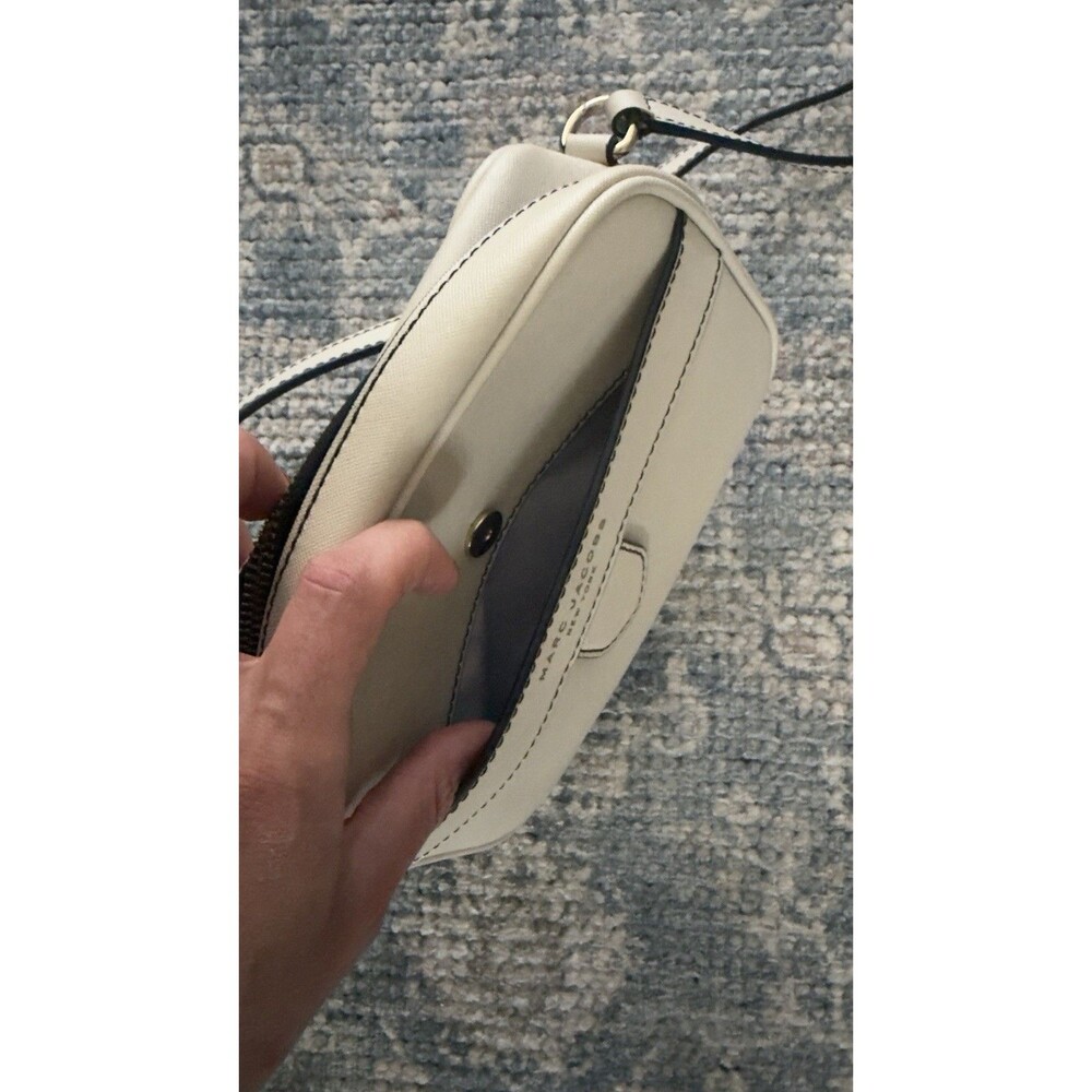 Marc Jacobs Marshmallow Cream Saffiano Leather Crossbody Bag - Picture 2 of 5